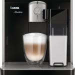 Ein Kaffeevollautomat mit Milchaufschäumer, der Saeco HD8769/01.